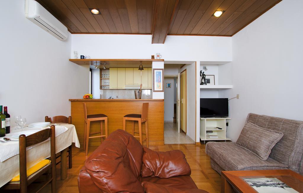 Inge Apartament *